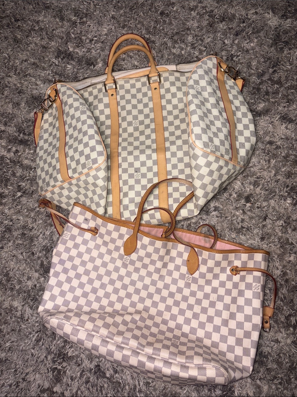 Lv Duffle Bag and Tote White and Cream Tote with Pouch - Picture 6 of 13